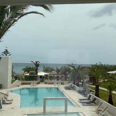 Ninemia Beach Resort Agia Marina Exterior foto