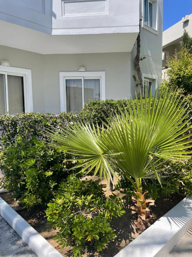 Ninemia Beach Resort Agia Marina Exterior foto