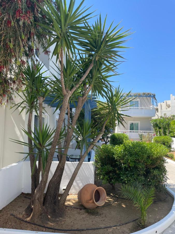 Ninemia Beach Resort Agia Marina Exterior foto